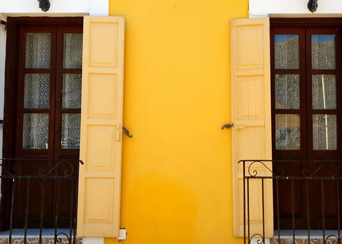 Gompos - Cozy Next To The Sea - Amazing Sea View 別荘