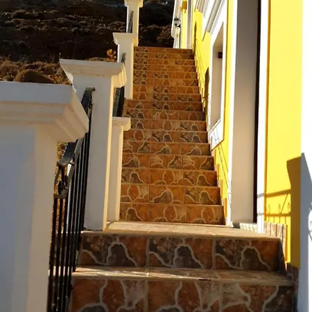 Vakantiehuis Gompos - Cozy Next To The Sea - Amazing Sea View Sými