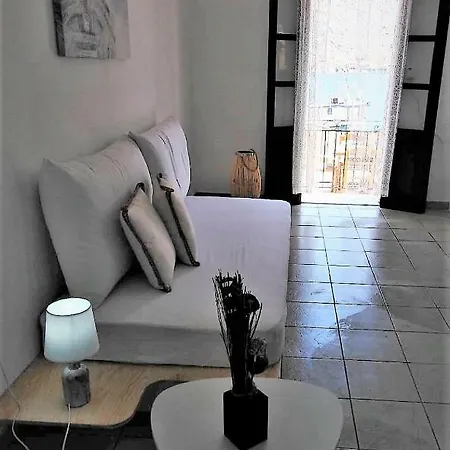 Gompos - Cozy Next To The Sea - Amazing Sea View Holiday home *