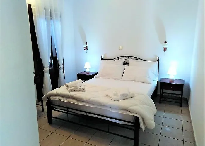 Gompos - Cozy Next To The Sea - Amazing Sea View * سيمي